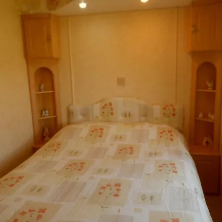 Luxury Mobile Home Near Perranporth Situated On A Quiet Farm Труро Экстерьер фото